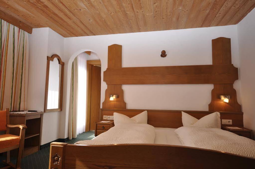Apart - und Frühstückspension Jägerheim Kaunertal Exterior foto