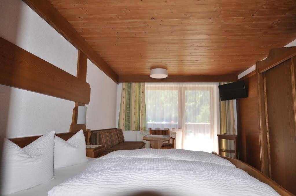 Apart - und Frühstückspension Jägerheim Kaunertal Exterior foto